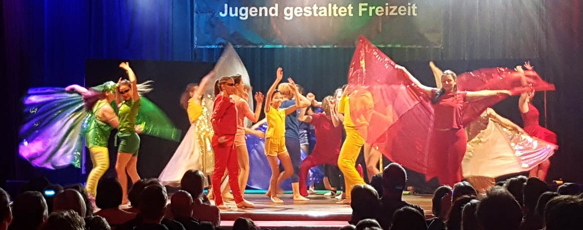 Showtanz bei Jugend gestaltet Freizeit in Landshut